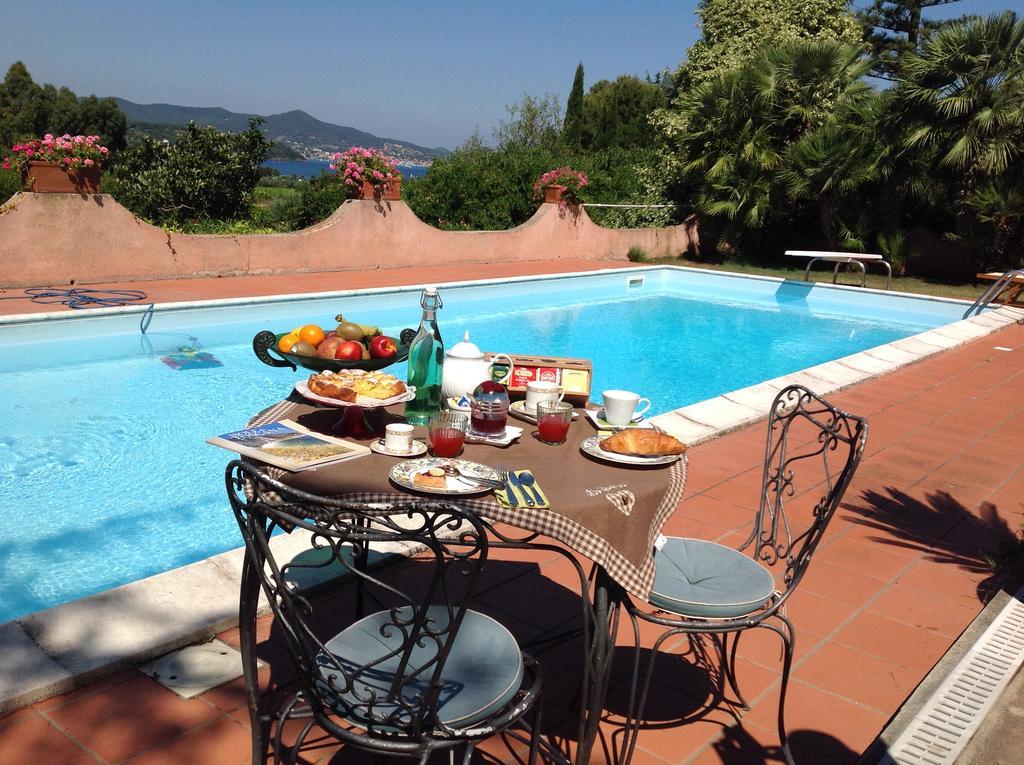 Hotel Casa Le Agavi à Portoferraio Extérieur photo